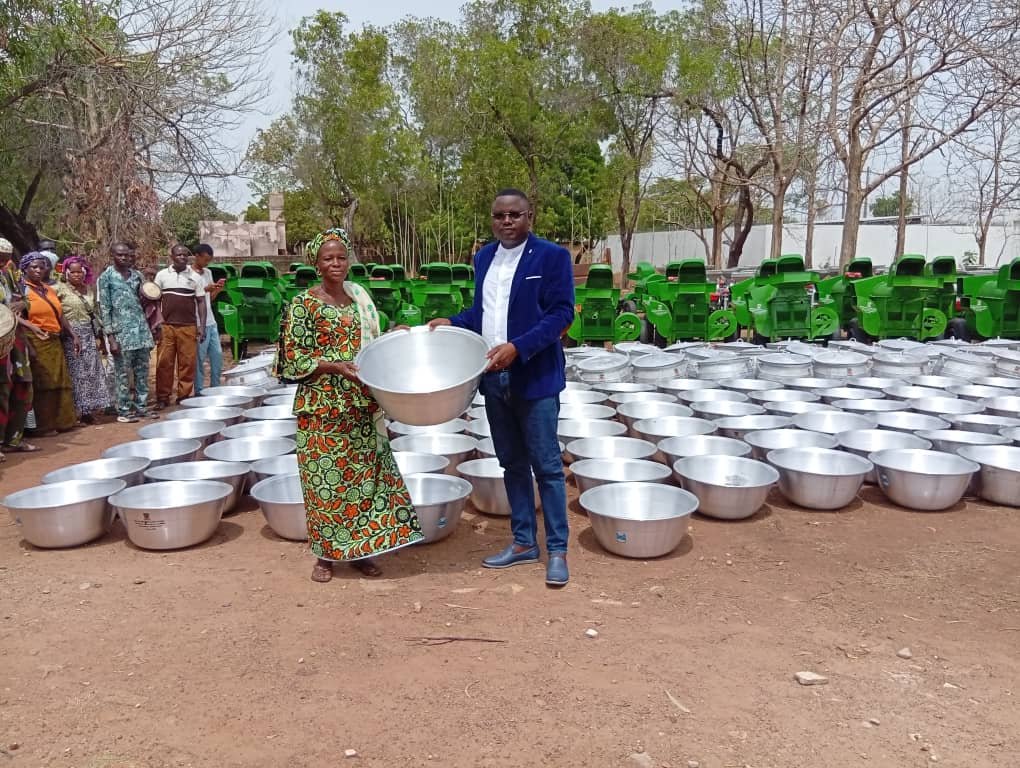 La mairie de Banikoara dote les groupements féminins d’équipements et machines de transformation agroalimentaire